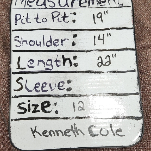 Kenneth Cole Stretch Sleeveless Lined Blouse Size 12 - Picture 2 of 5